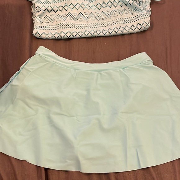 NWOT Tankini & Swim Skirt, Size Medium - Picture 4 of 6